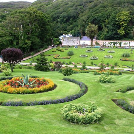Ballyquirke House By Trident Holiday Homes Moycullen エクステリア 写真