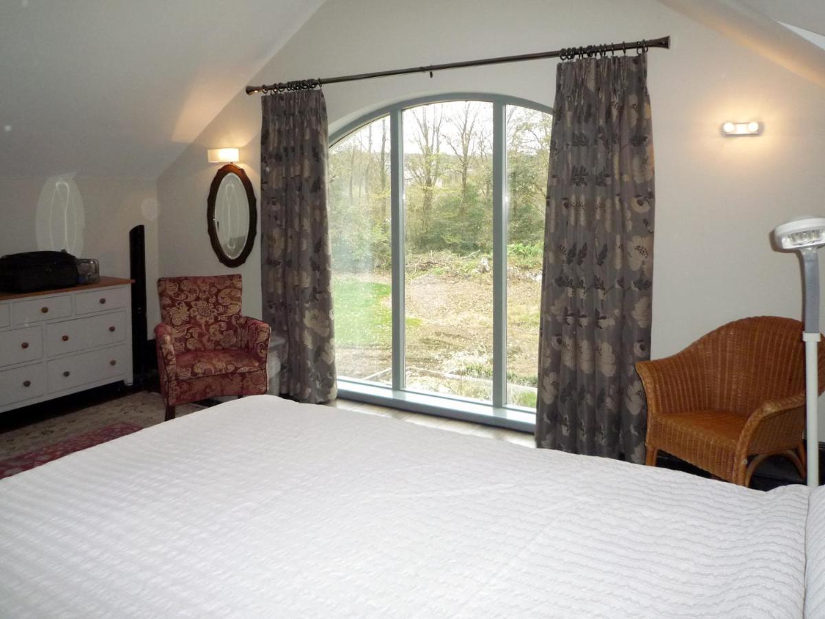 Ballyquirke House By Trident Holiday Homes Moycullen エクステリア 写真